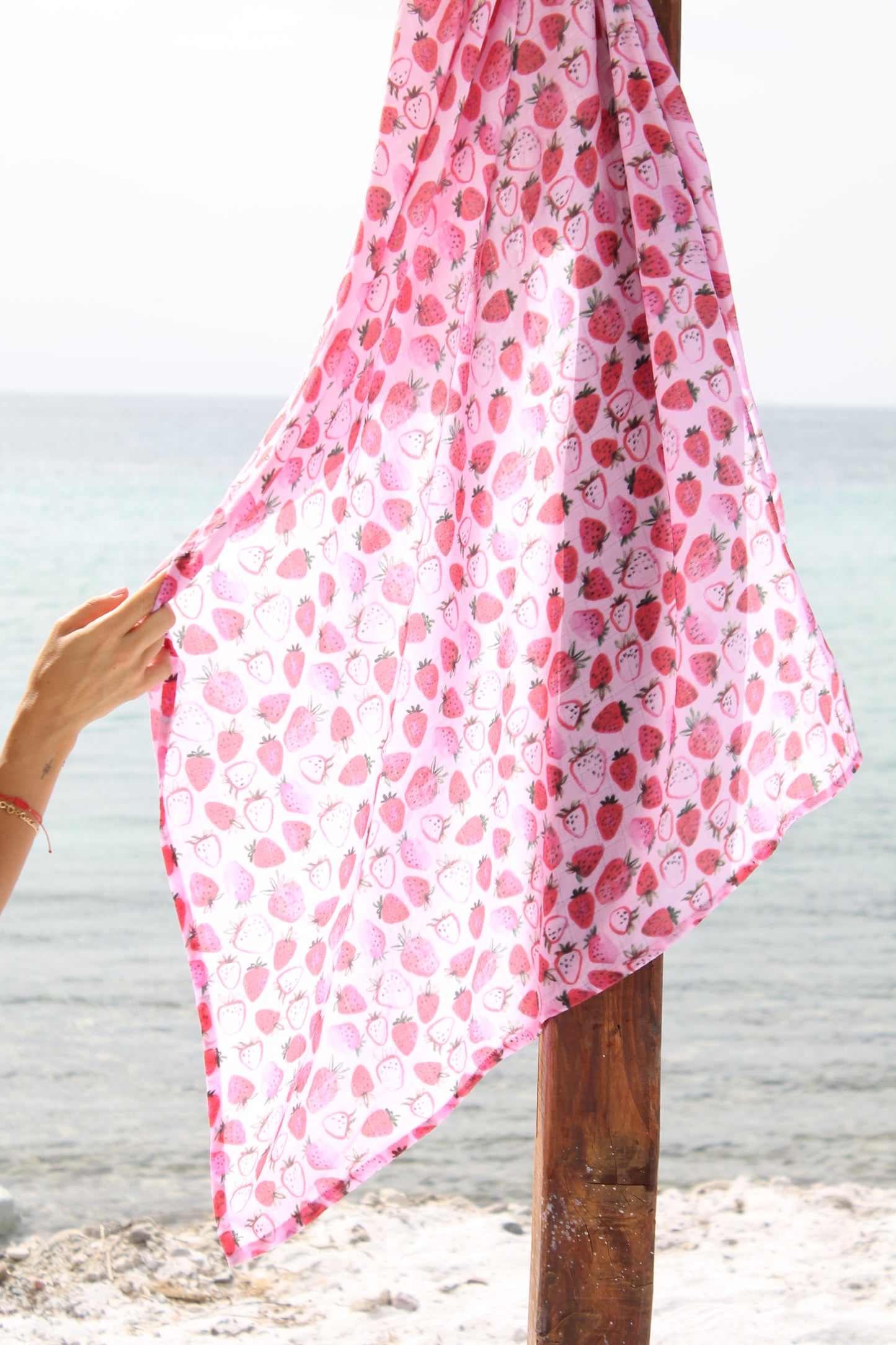 Peshtemal Turkish Hammam Beach Travel Gym Towel - Muslin Cloth - Very Berry Strawberry