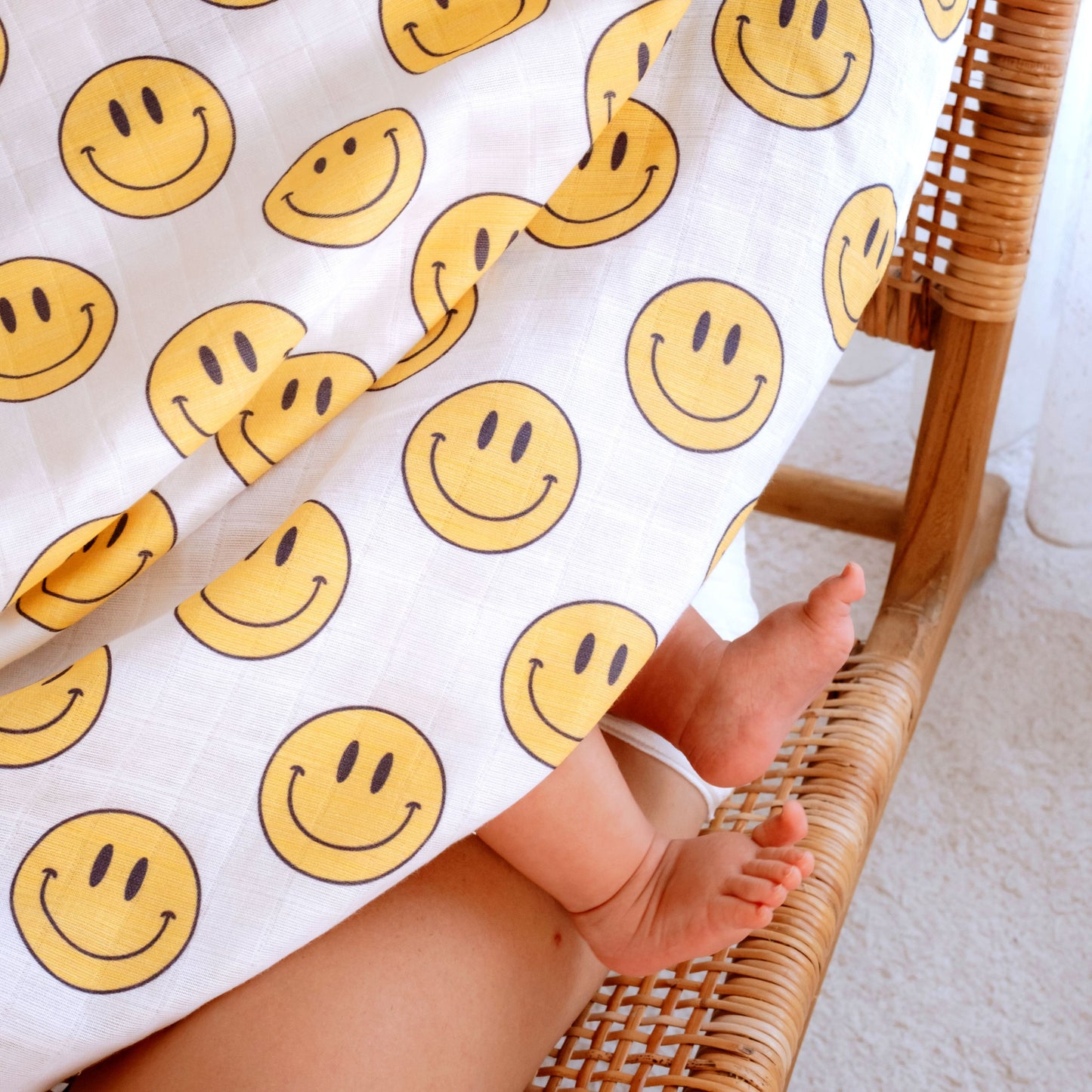 Muslin Swaddle Baby Blanket - Smiley