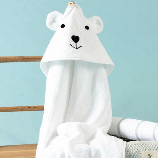 Do You Need Hooded Towels for Your Baby? A Closer Look at the Essential Bath Time Accessory